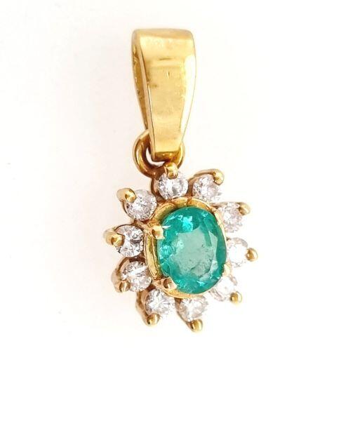 # Pendant entourage ( Halo ) 18k yellow gold with 0.40ct emerald and 0.18ct natural diamonds
