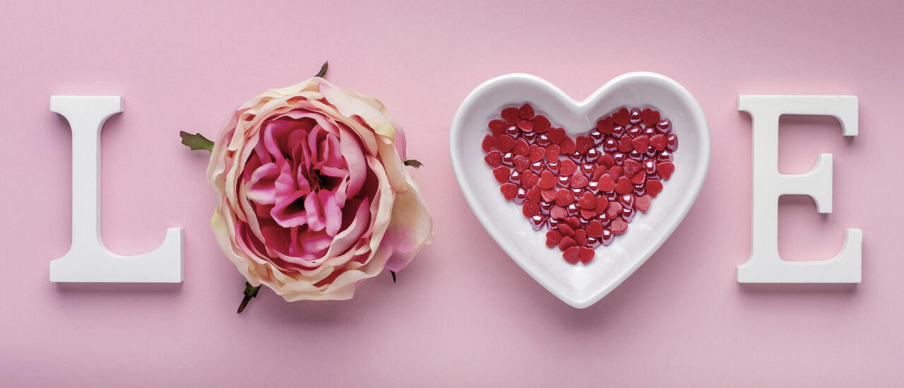 Canvas wall art 'Love Rose' 30 x 70 cm