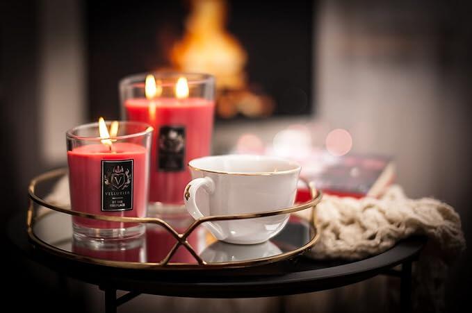 BY THE FIREPLACE - Bougie parfumée