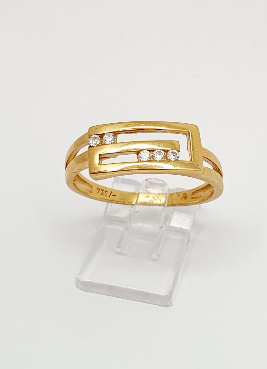 Ring aus 18 Karat Gelbgold mit Zirkonia