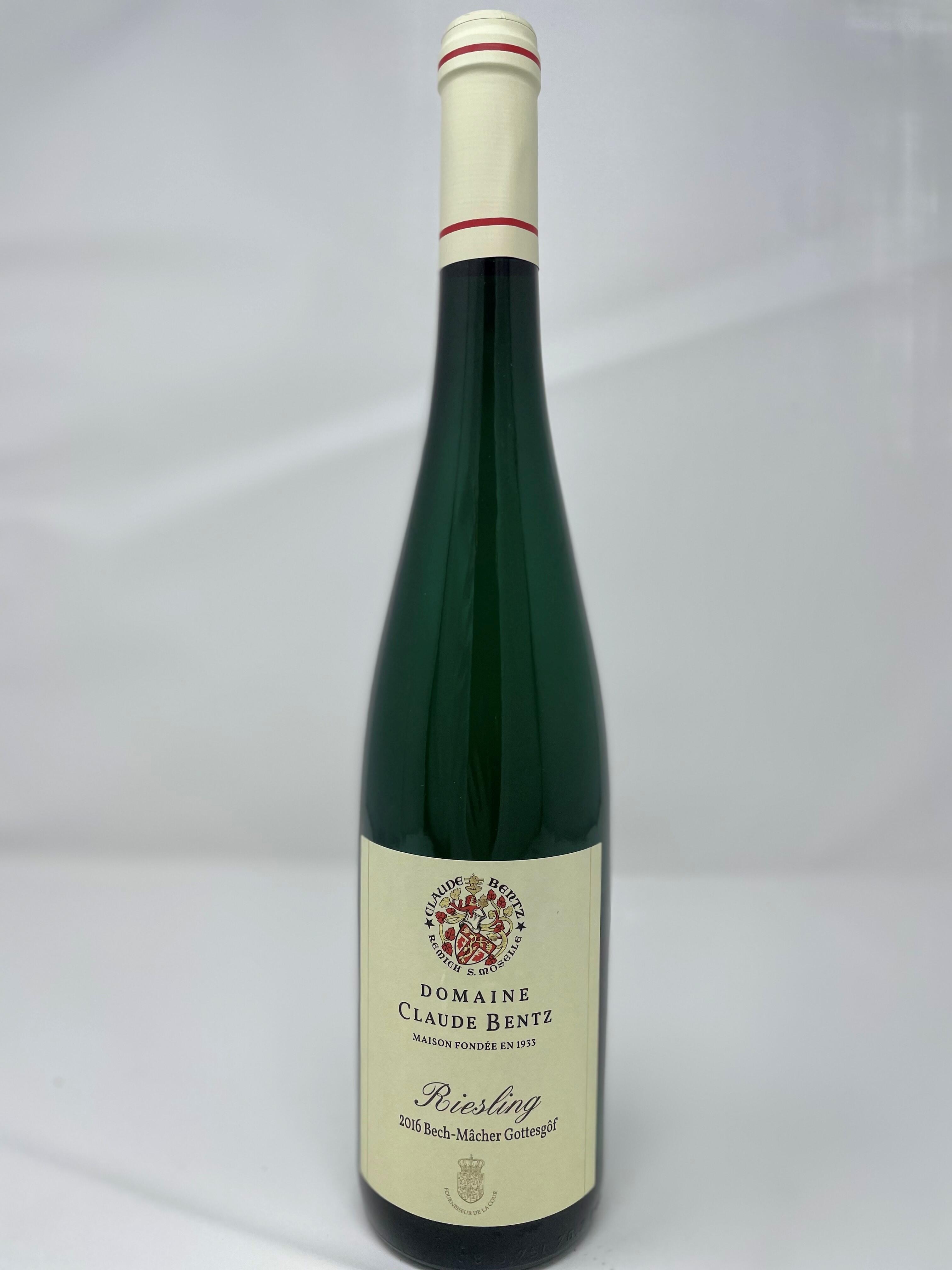 2016 Riesling Gottesgôf, aged for 6 years in steel tanks, limited edition