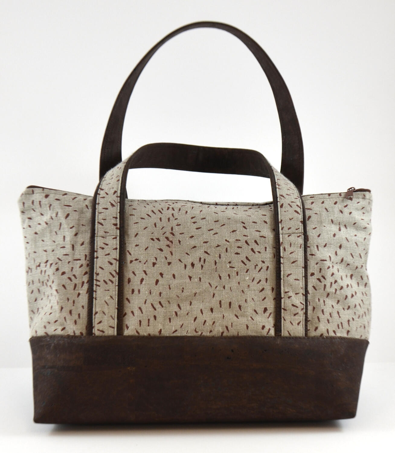 Hand handbag best sale