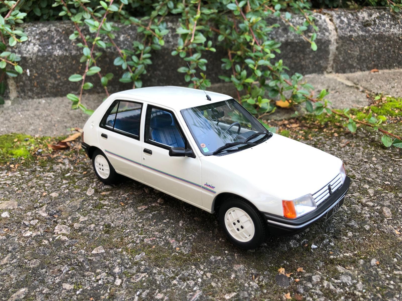 Ottomobile Ottomobile OT463 Peugeot 205 Junior Blanc | Letzshop