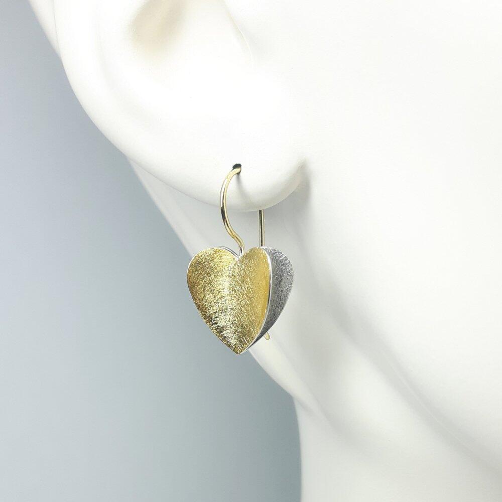 Boucles d'oreilles coeur en or fin, jaune 18kt et argent 925/-.
