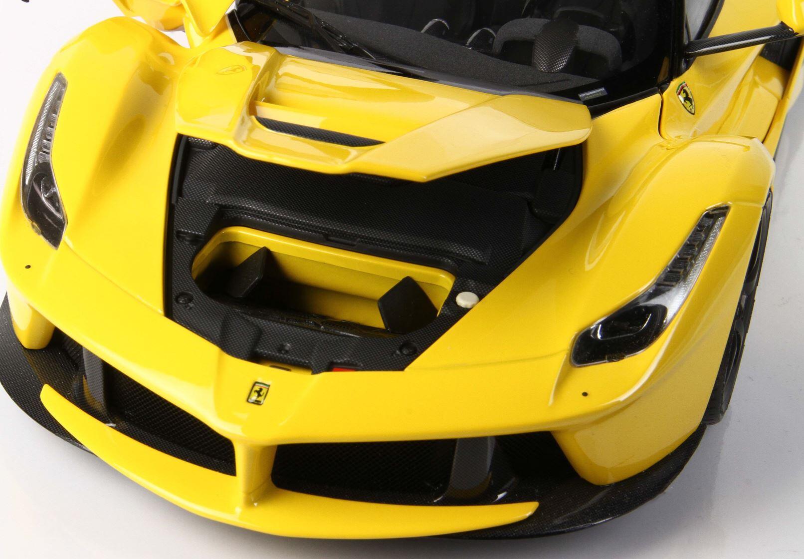 BBR BBR -Models BBR182200 - Ferrari LaFerrari - Modena