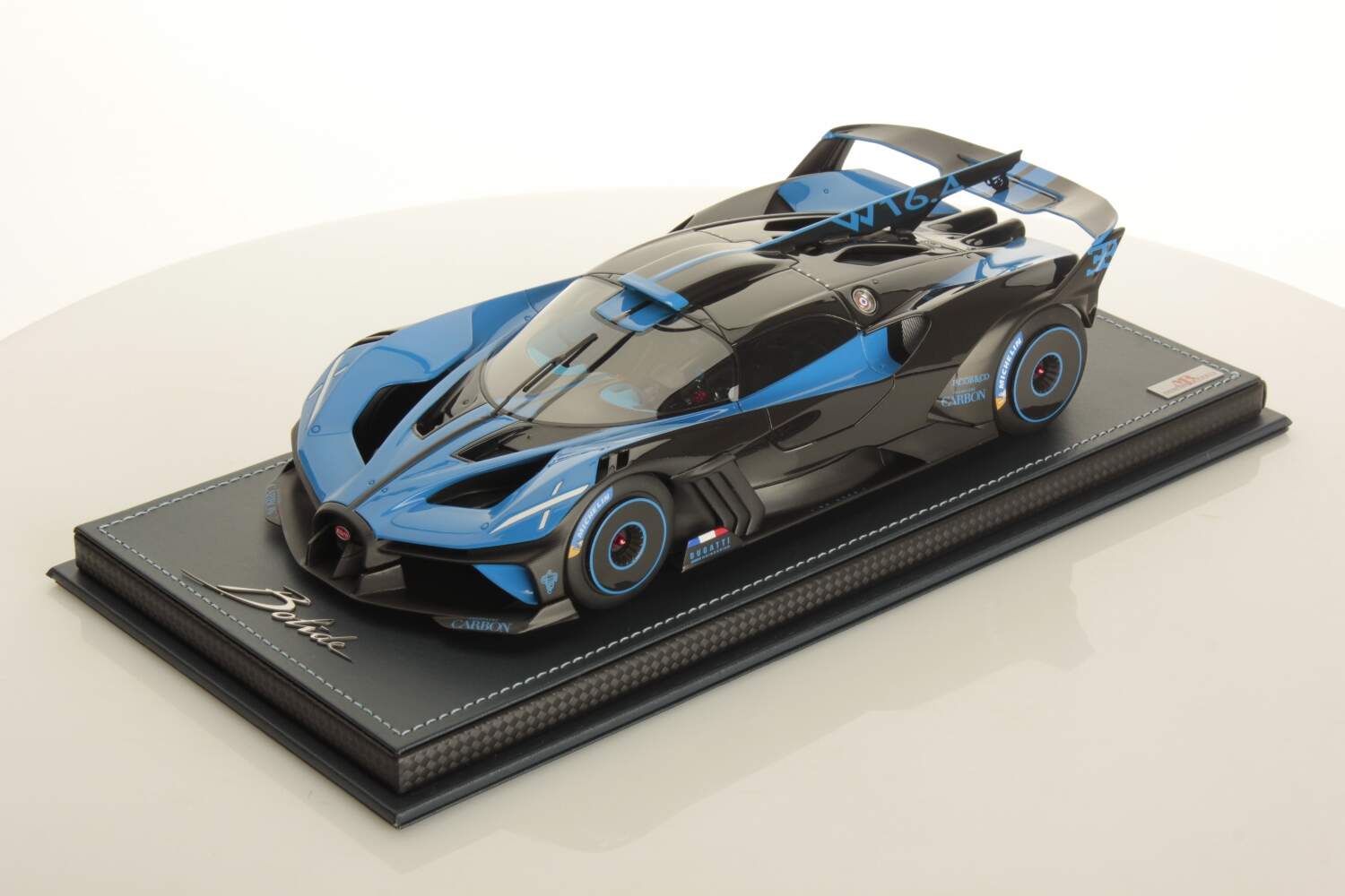 MR-COLLECTION MR-Collection BUG014 Bugatti Bolide Letzshop