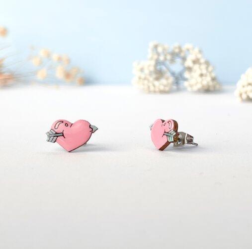 Pink Heart & Arrow Stud Earrings | PinTonik