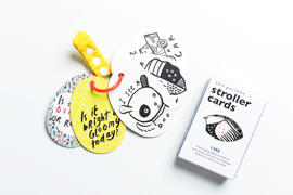 Accessoires de poussette pour bébés Jouets alphabet Wee Gallery