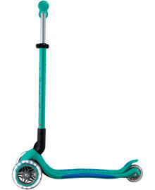 Riding Scooters GLOBBER