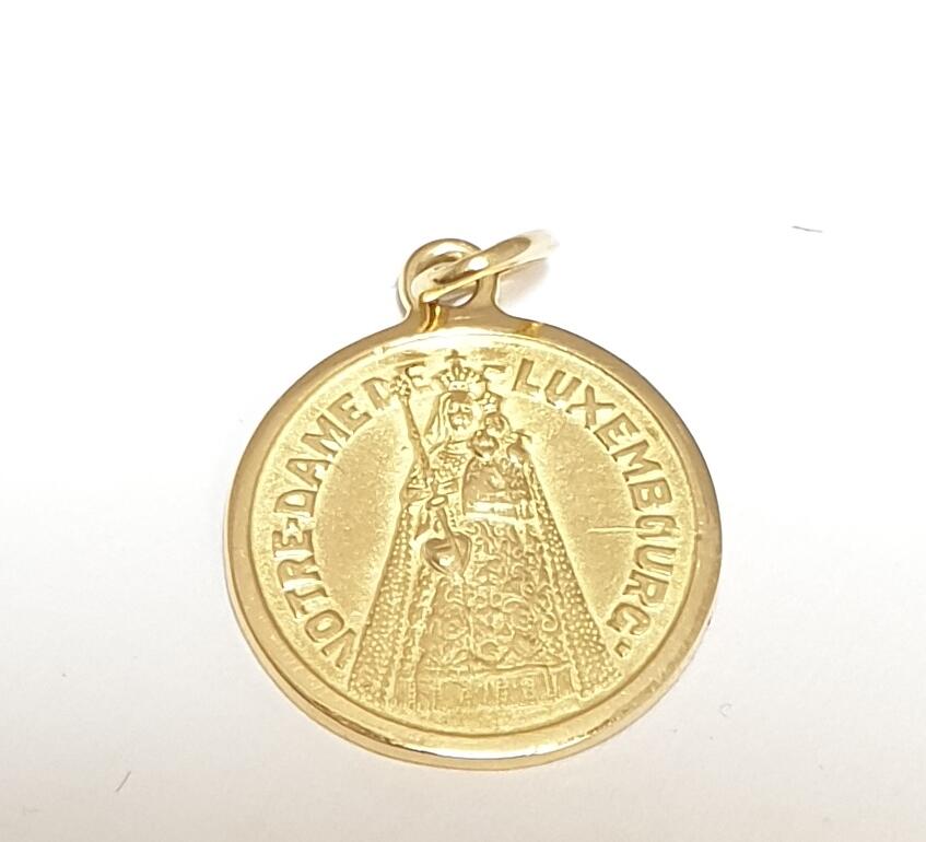 Runder Medaillenanhänger aus 18 Karat Gelbgold mit Notre Dame du Luxembourg