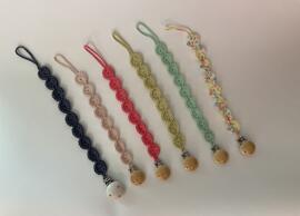 Baby & Toddler Pacifier Clips & Holders