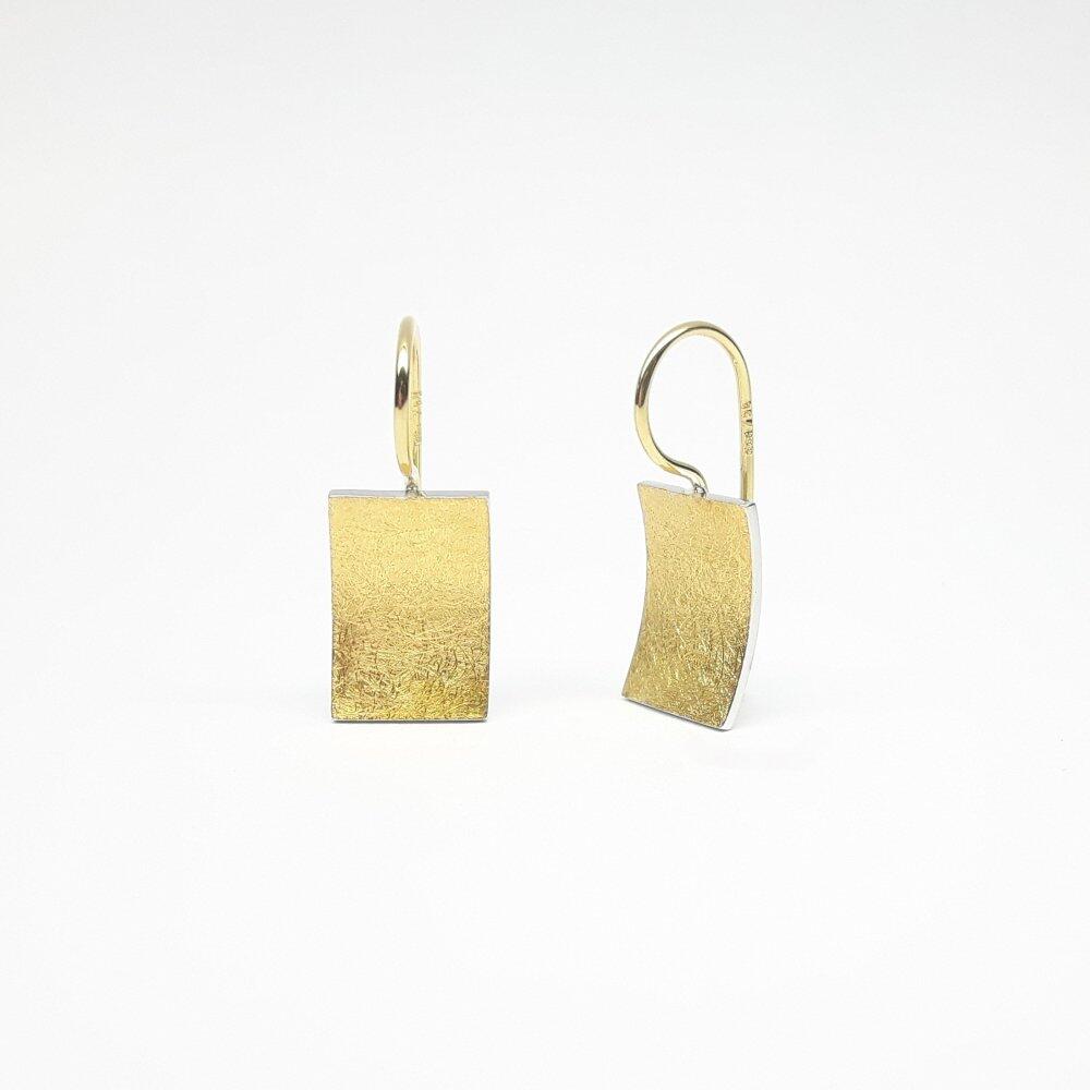 Earrings in 925/- silver, fine gold and 18kt yellow gold.