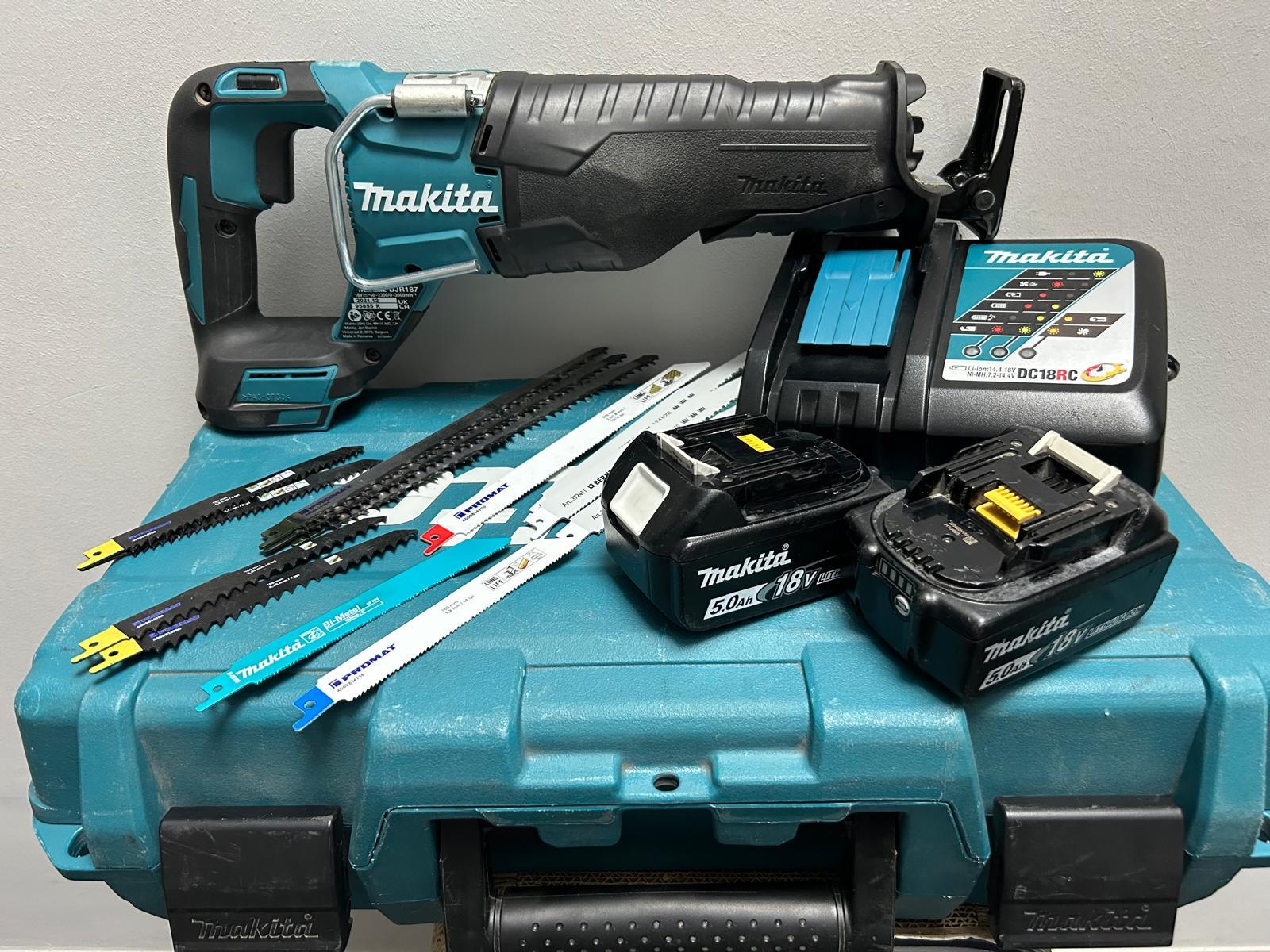 DJR187RTE Scie sabre 18V, 2 x Batterie 5 Ah Li-Ion, 1 x Chargeur, Makpac