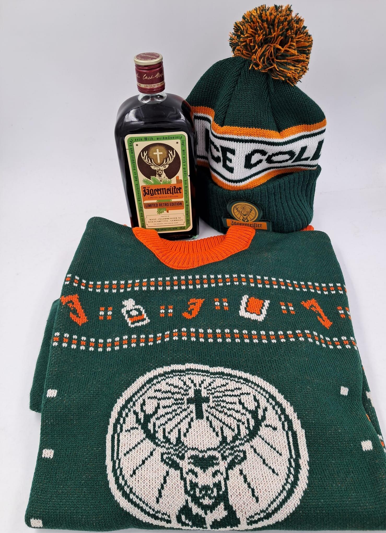 Jägermeister Retro Bottle mit Mütze und Pullover Grösse M
