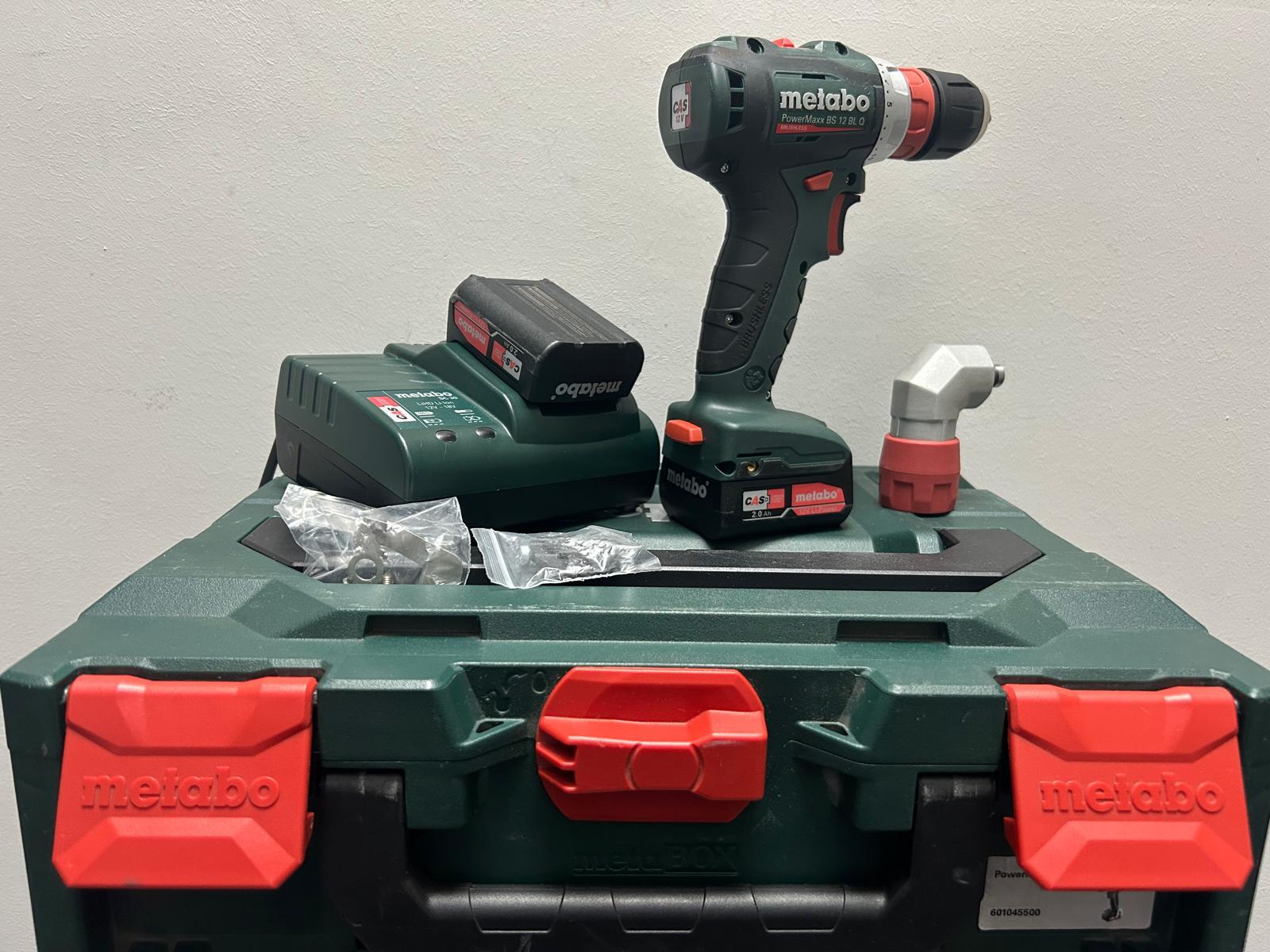 PowerMaxx BS 12 BL Q Perceuse-visseuse sans fil, 2 batteries LiPOWER 12 V/2,0 Ah  Chargeur SC 30