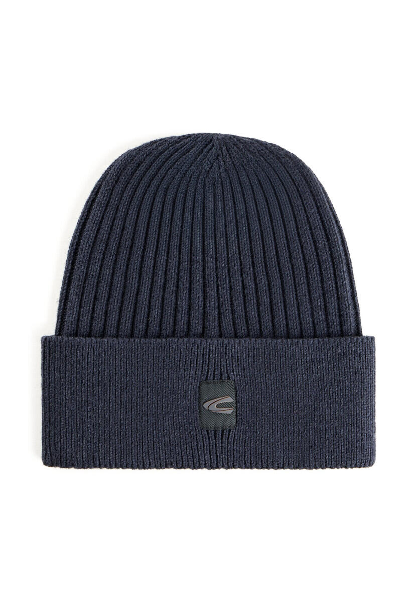 Bonnet en maille côtelée