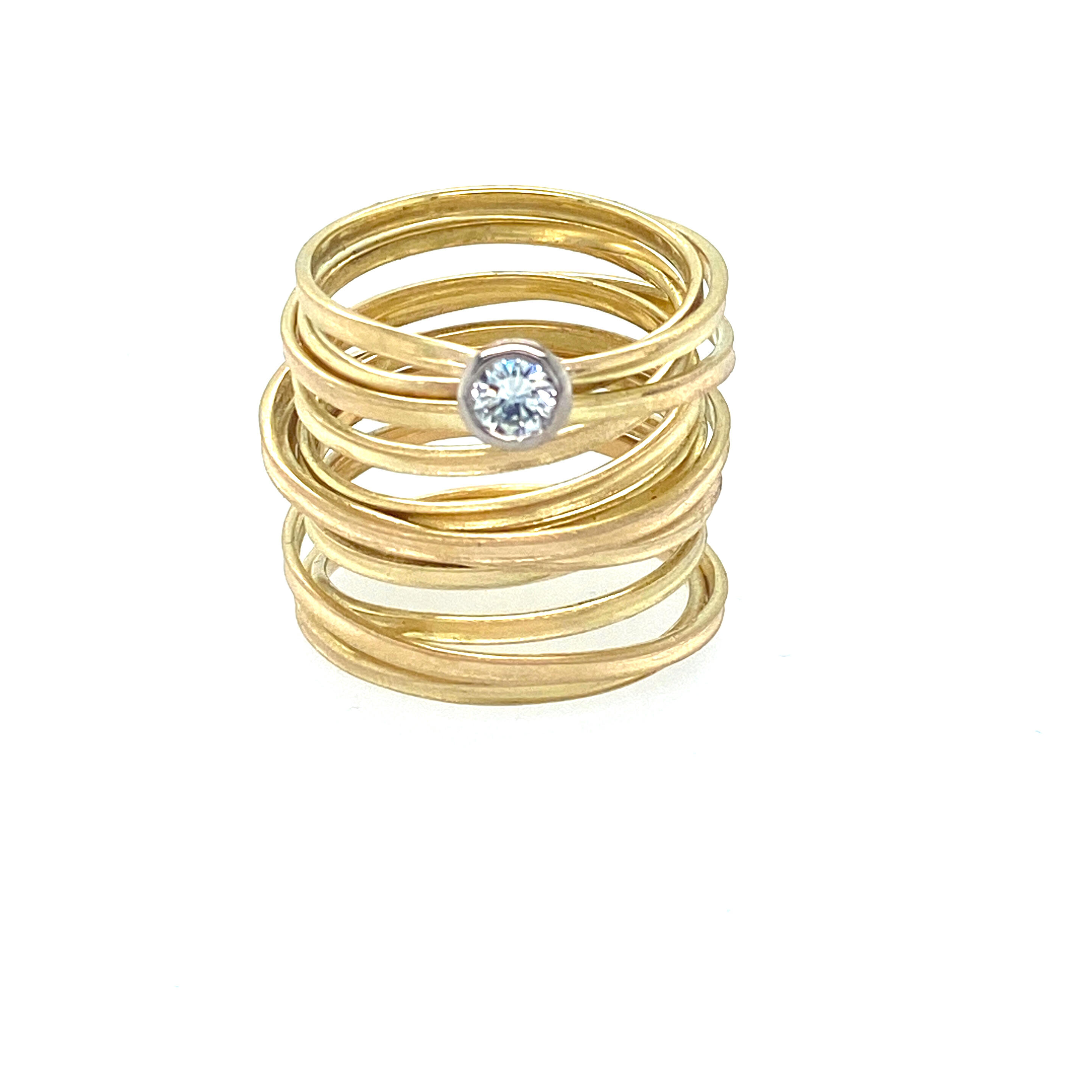 Ring "Lewis" in 18 ct 750 yellow gold with diamond Nancy Fis Jewellery 