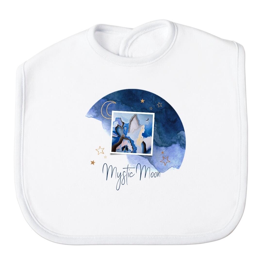 Baby gift box: Bib and bath cape