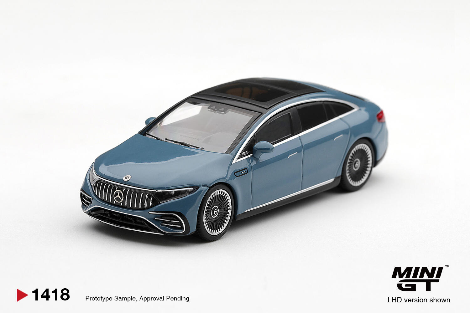 [Pre-order] Mini GT - Mercedes-AMG EQS 53 - blue - #MGT01418-L - 1/64
