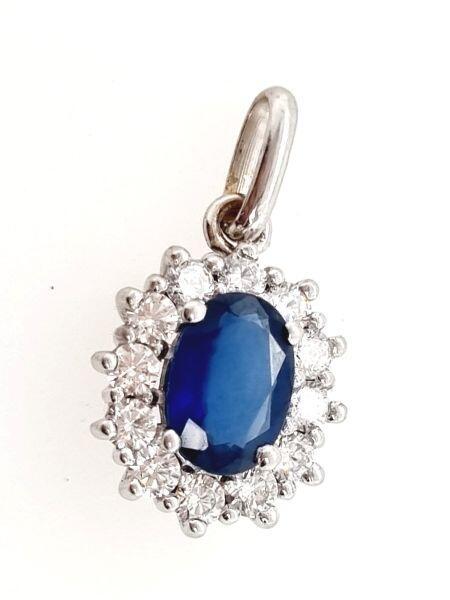 # Pendentif entourage (Halo) or blanc 18K avec zircon