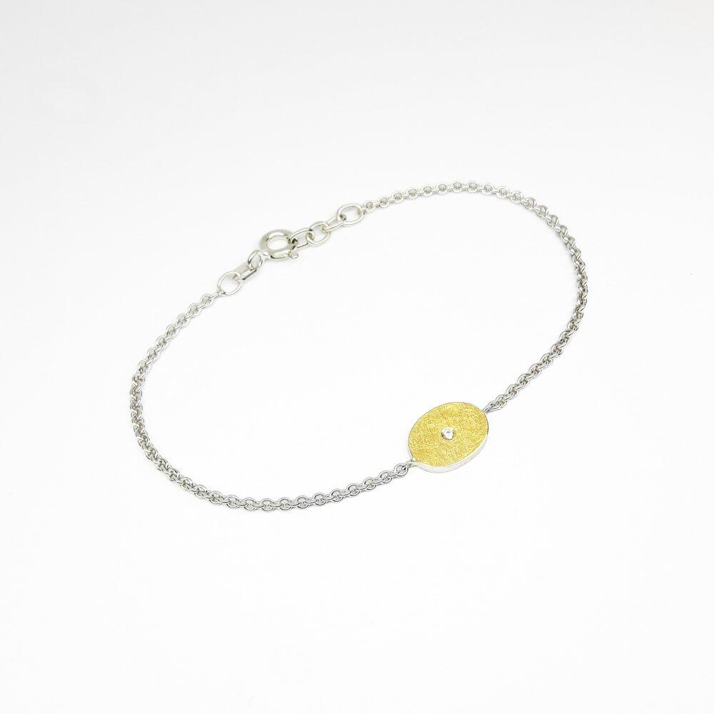 Bracelet en or fin, argent 925/- et brillant.