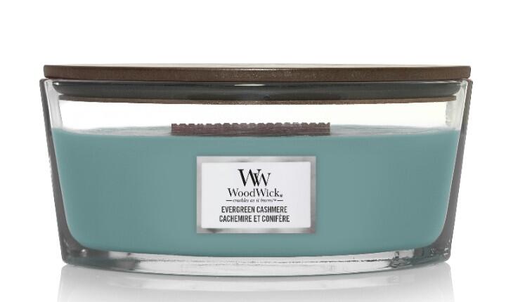 Crackling Cachemire candle, 435 g.