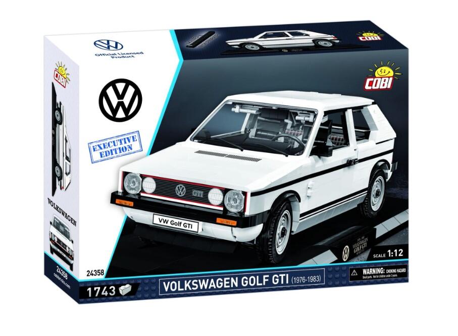 Volkswagen Model Kit "Golf 1 GTI – Executive Edition", white 1:12
