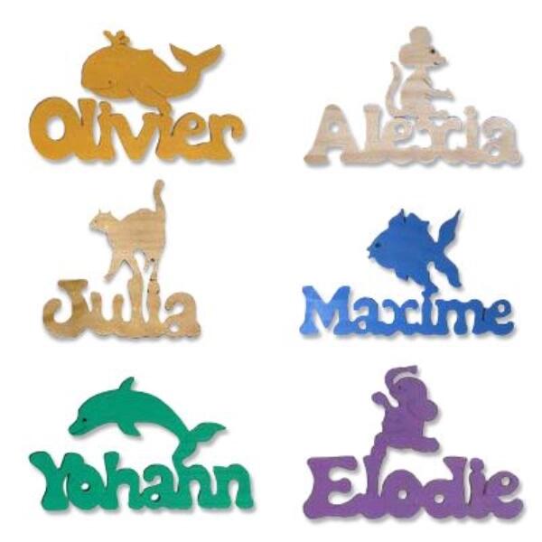 Namensschild aus Holz mit Muster