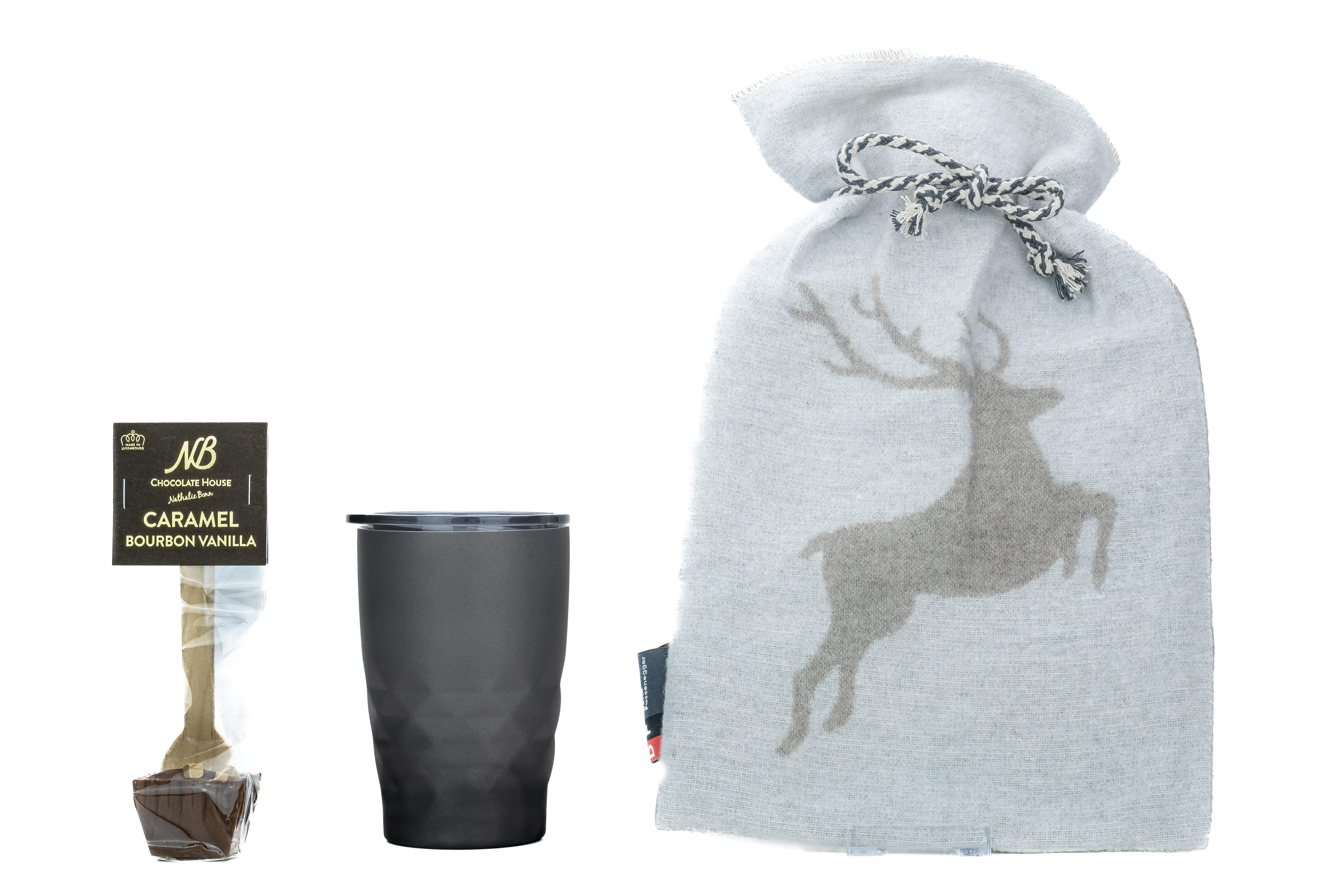 COFFRET CADEAU GO FOR SNUG - BOUILLOTE FLANELLE MOTIF CERF - MUG - CUILLIERE CHOCOLAT