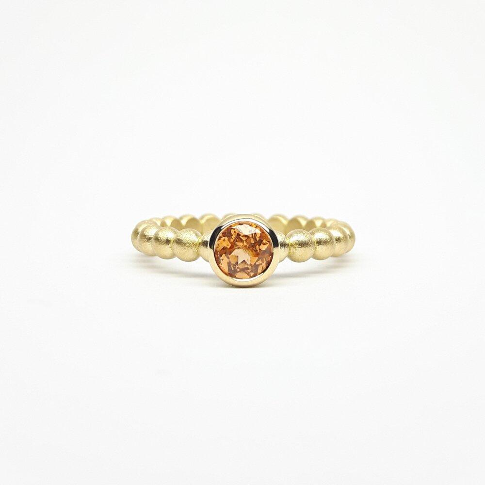 'round around', bague boules en or jaune 18kt et grenat mandarin Ø5mm.