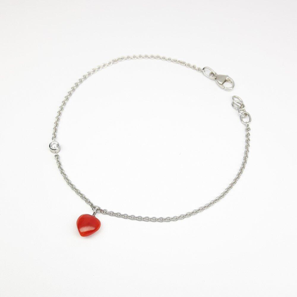 'my sweetie', bracelet en argent 925/-, coeur en corail rouge et diamant. Pièce unique.