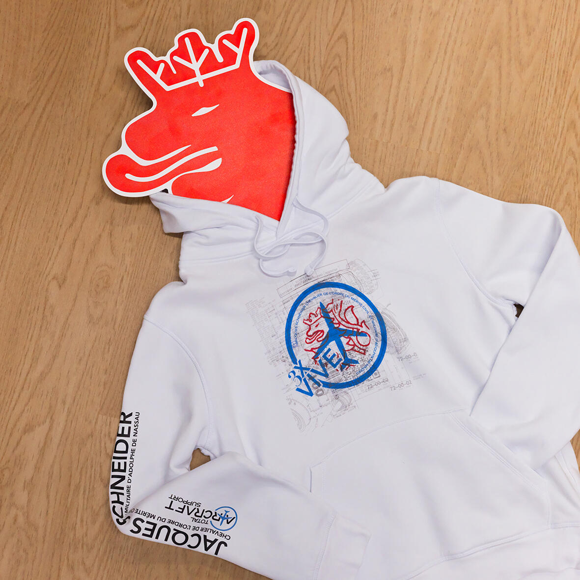AIRCRAFT WHITE HOODIE
