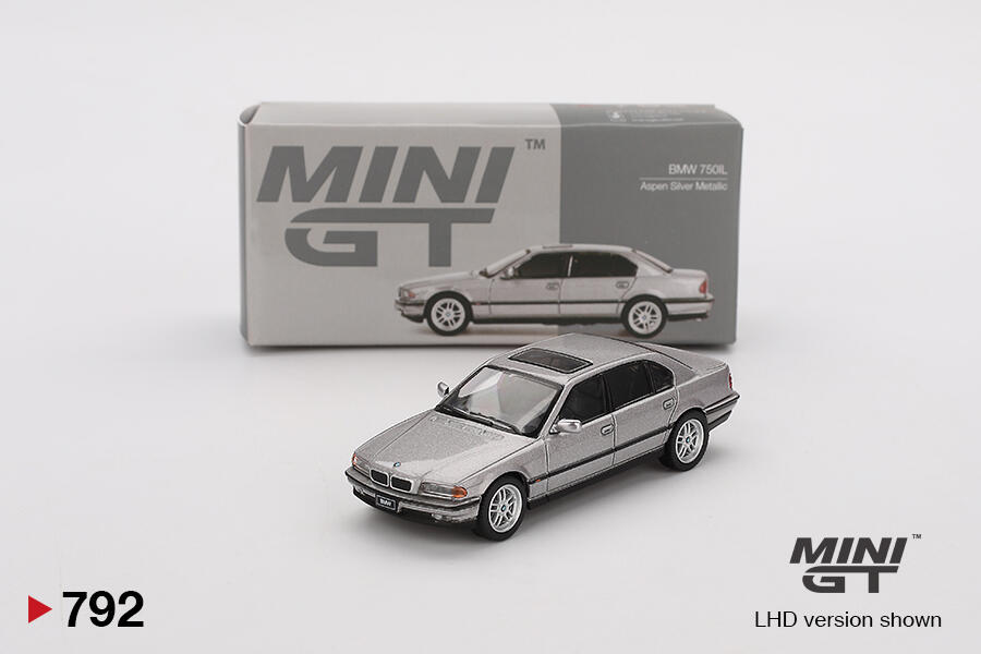 Mini GT - #MGT00792-L - BMW 750IL - Aspen Silber metallic - 1/64