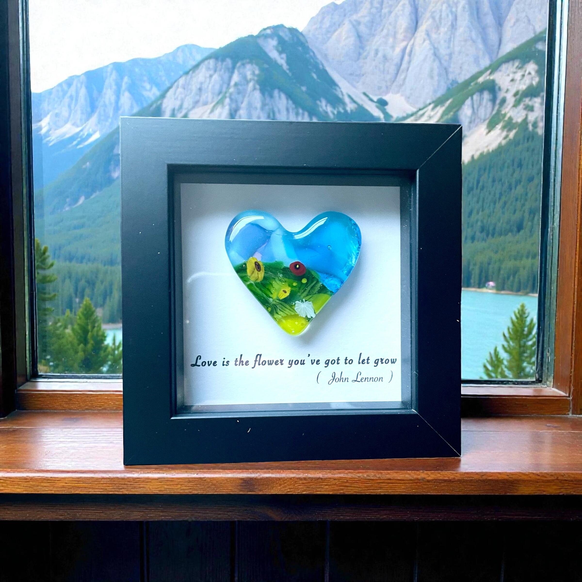 Millefiori Herz aus Glas in schwarzem Holzrahmen, Unikat, handgemacht 