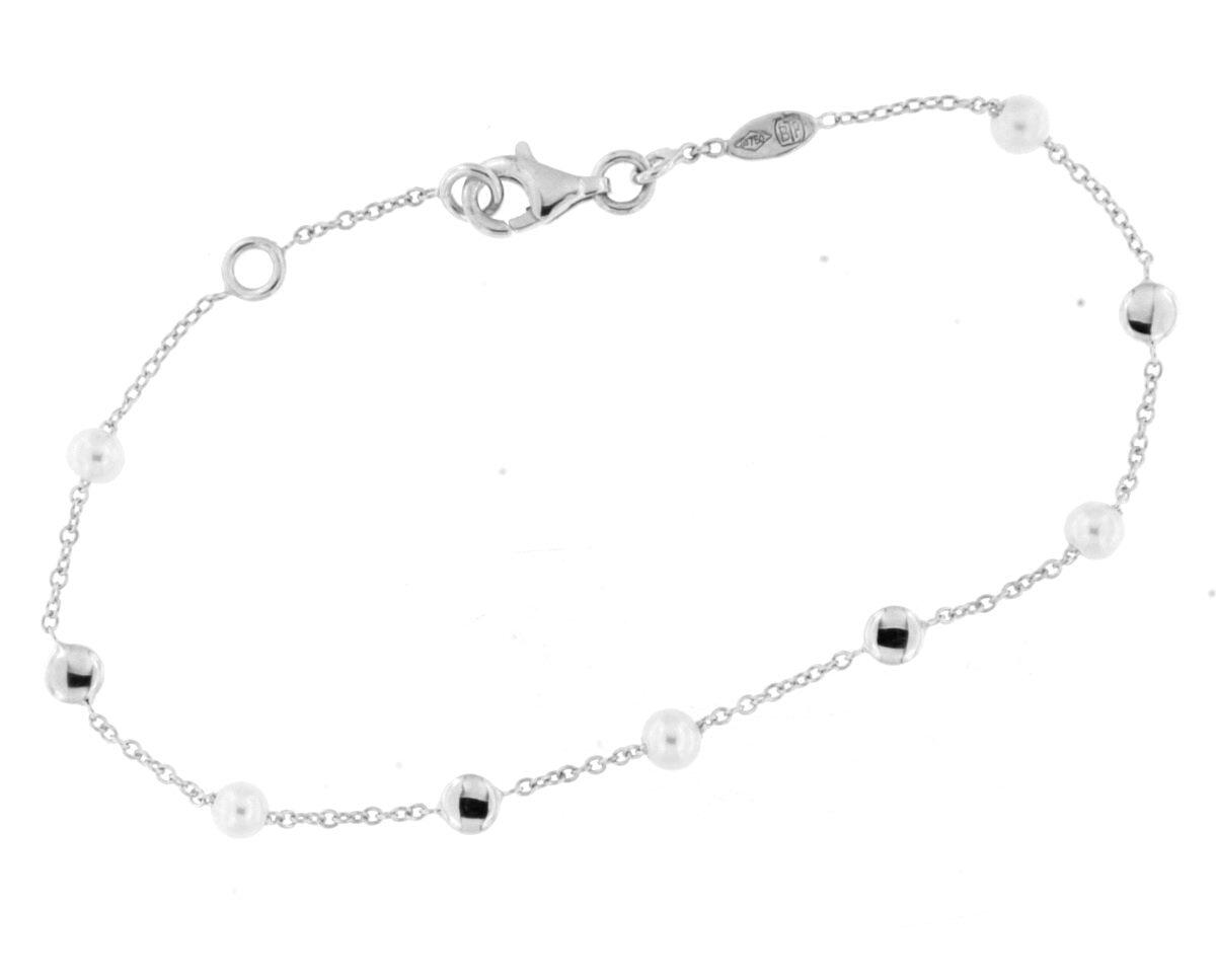 Armband aus 18 Karat Weißgold, 19 cm, mit Süßwasserperlen.