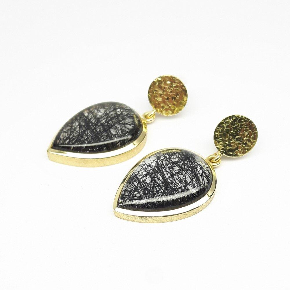 Boucles d'oreilles en or jaune 18kt et quartz tourmaline. Pièce unique.