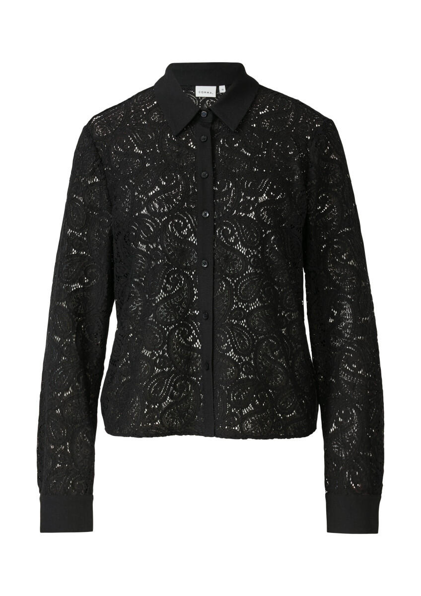 Chemisier en dentelle semi-transparent