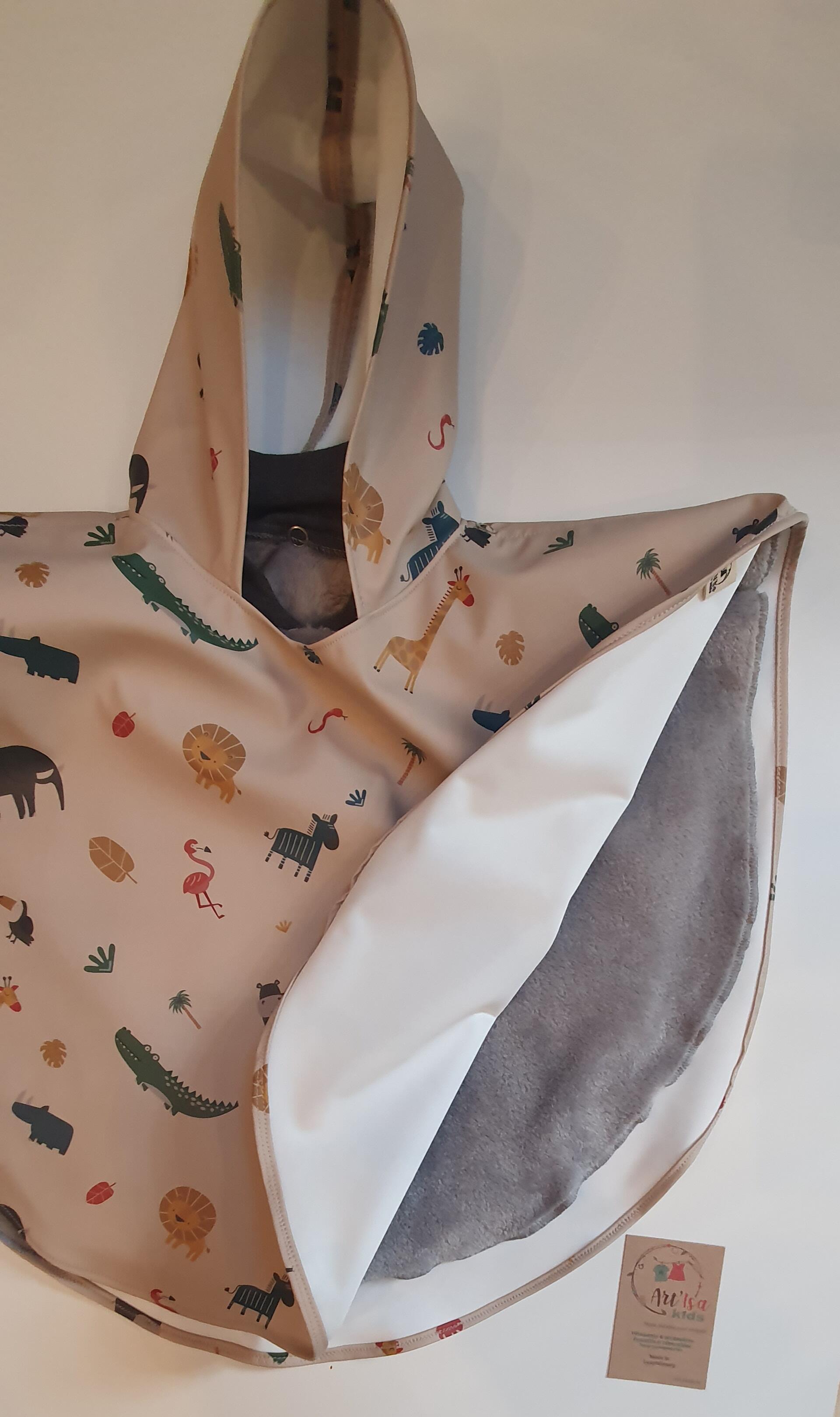 Cape manteau capuche amovible "Animaux gris"