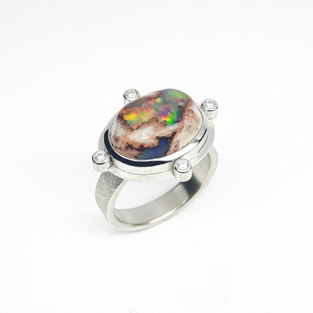 Ring in 18kt white gold, Mexican fire opal and diamonds. Unique piece.