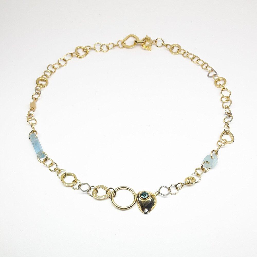 "whispers of the sea", Halsschmuck von Gastdesigner Christian Rauch. 18kt Gold, Aquamarin, Turmalin und Diamanten. Unikat.