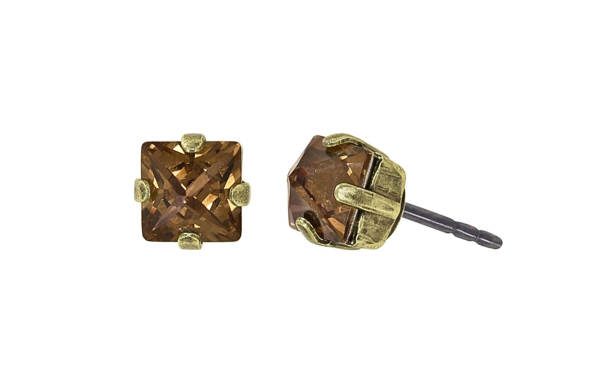 Stud earrings - Daily Desire