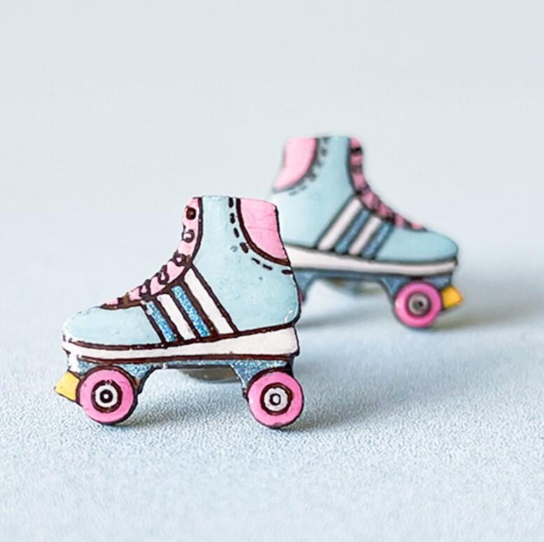 Boucles d'Oreilles Clous Patins à Roulettes | Bijoux Rétro | PinTonik