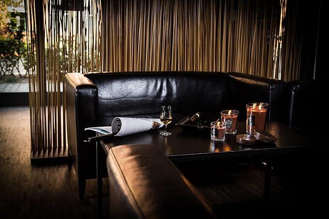 GENTLEMEN'S LOUNGE - scented candle