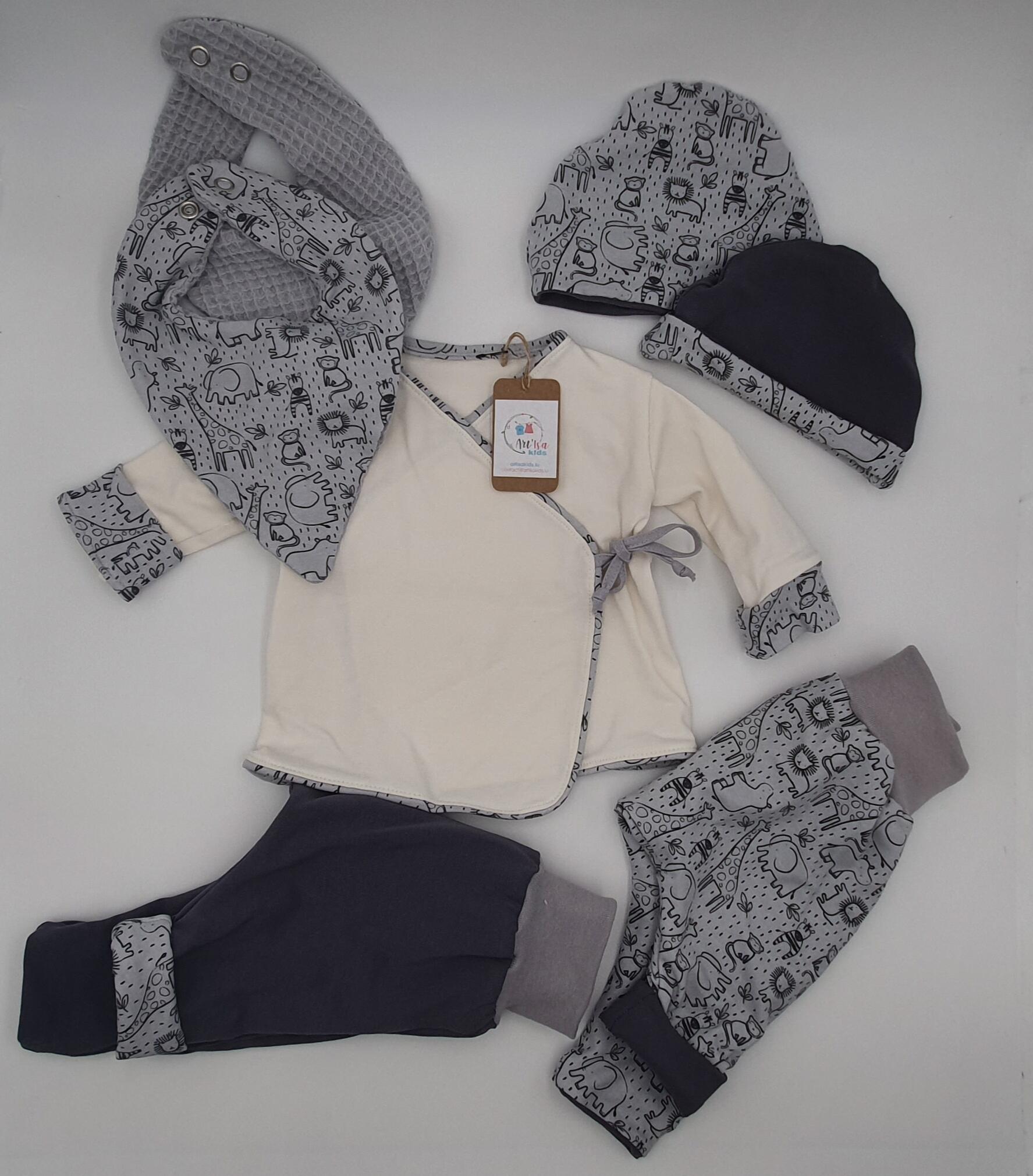 Reversible and evolutionary "first clothes" birth set.  Grey animals. 4 items 