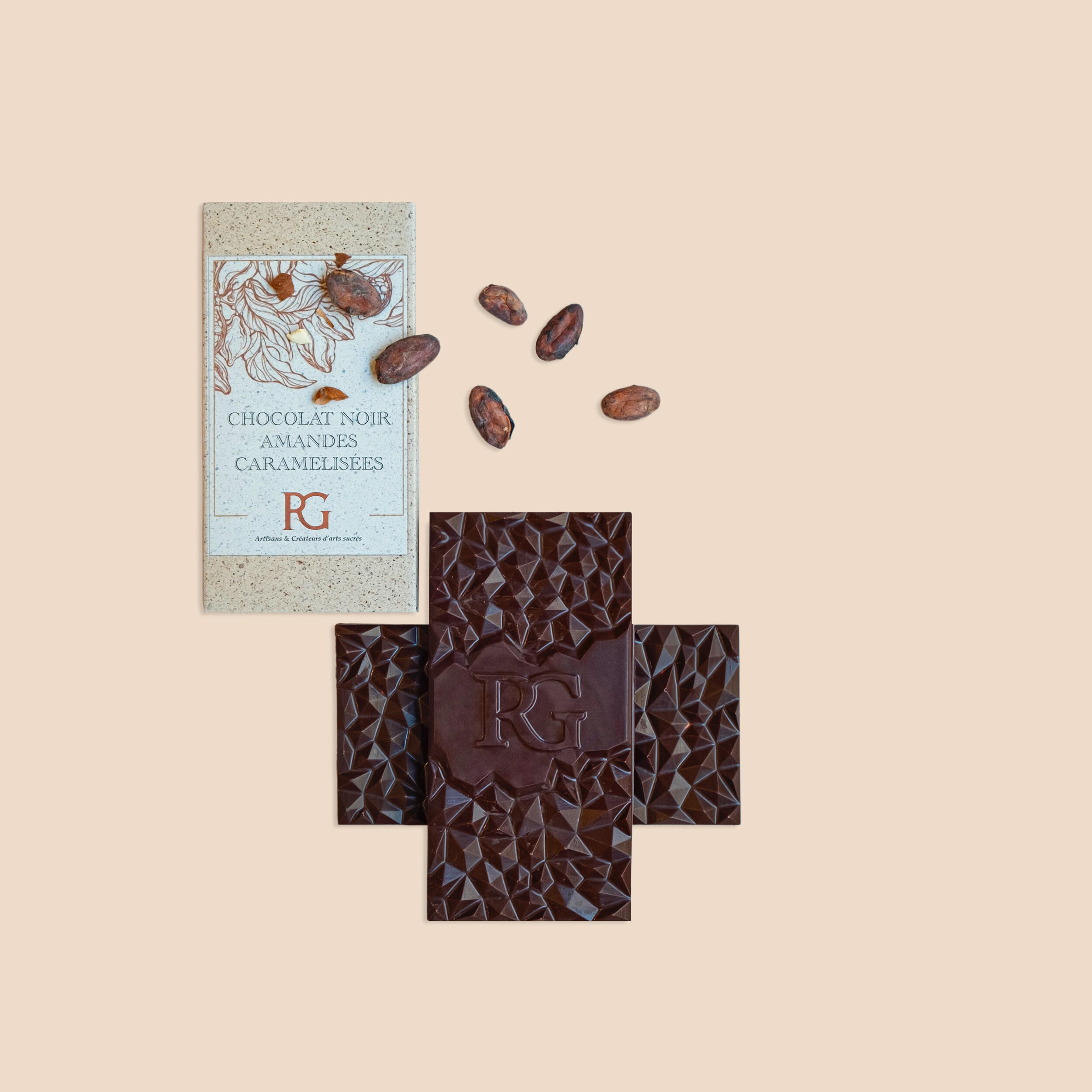 Dark chocolate Caramelized almonds