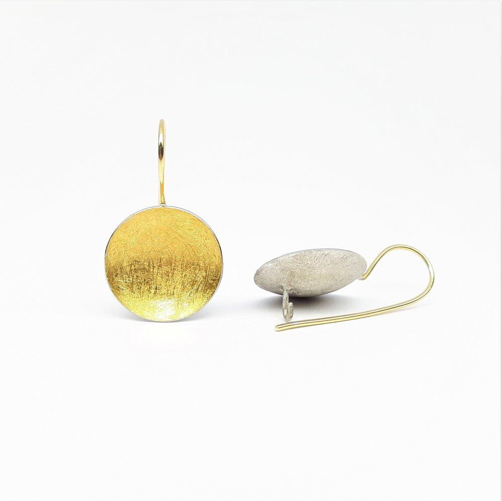 Earrings 925/-AG fine gold and 18kt yellow gold.