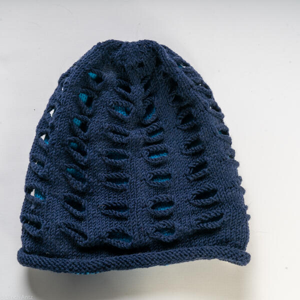 Ausgefallene Kindermütze, doppelt gestrickt, Umfang ca. 45 cm