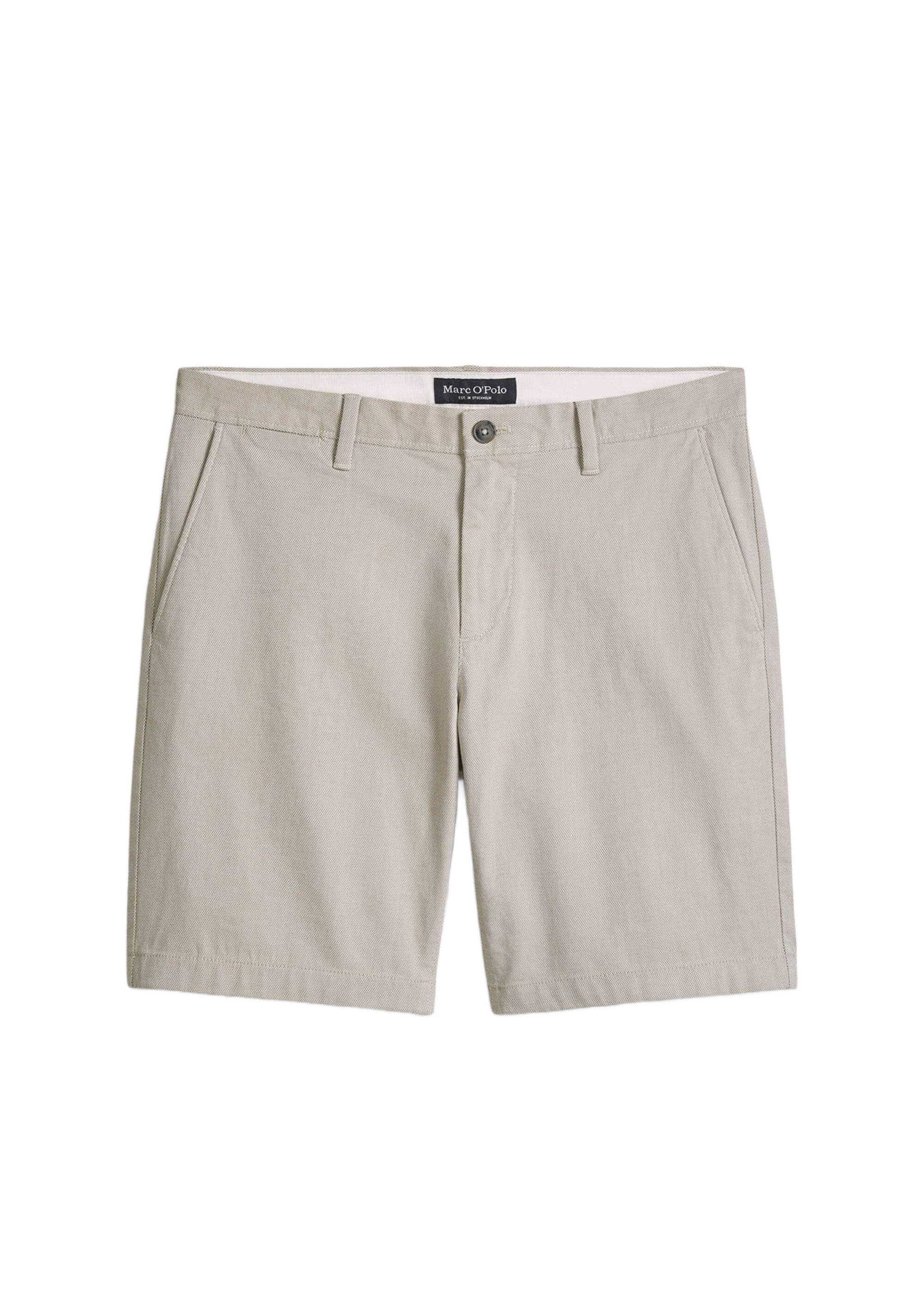 Chino-Bermuda