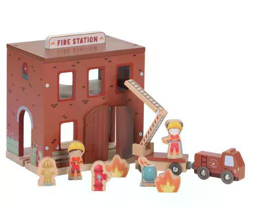 Caserne de pompiers en bois