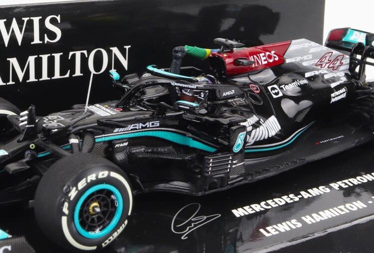 Mercedes AMG Petronas Formula One Team - Casquette Lewis Hamilton
